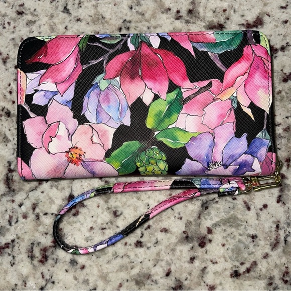 NWOT Steven Madden Pink Floral Print Wristlet Wallet Black Faux Leather Clutch - Picture 7 of 10